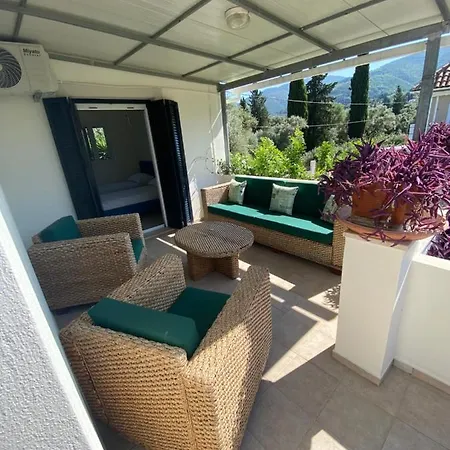 The White Villa *